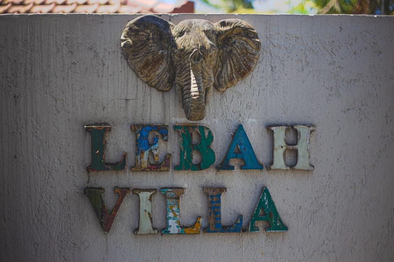 Wake In Paradise And Luxury Lebah Villas Ubud  Exterior photo