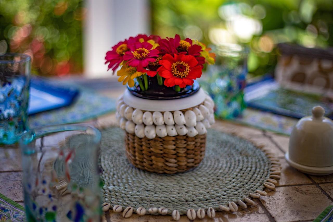 Wake In Paradise And Luxury Lebah Villas Ubud  Exterior photo