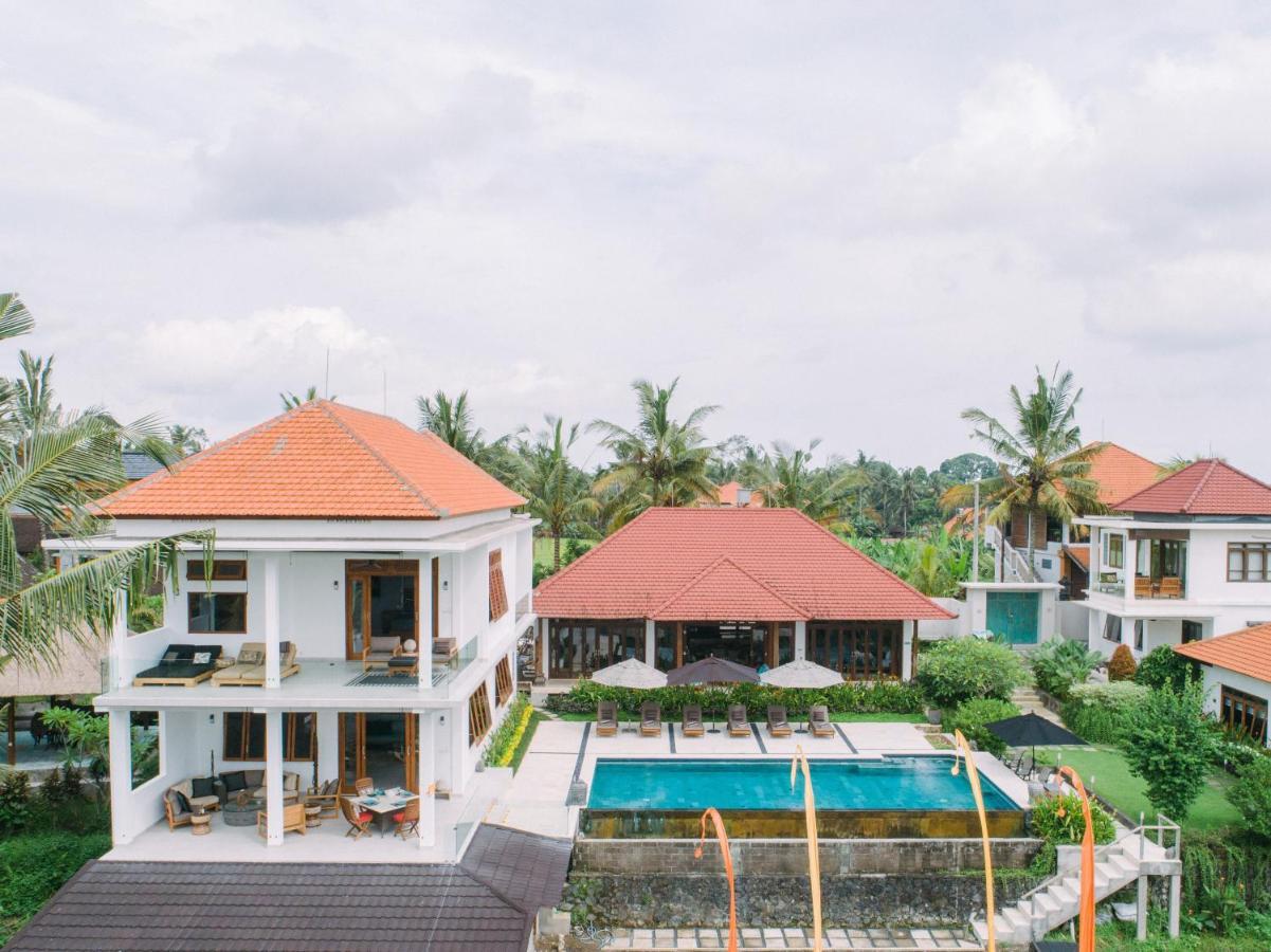 Wake In Paradise And Luxury Lebah Villas Ubud  Exterior photo